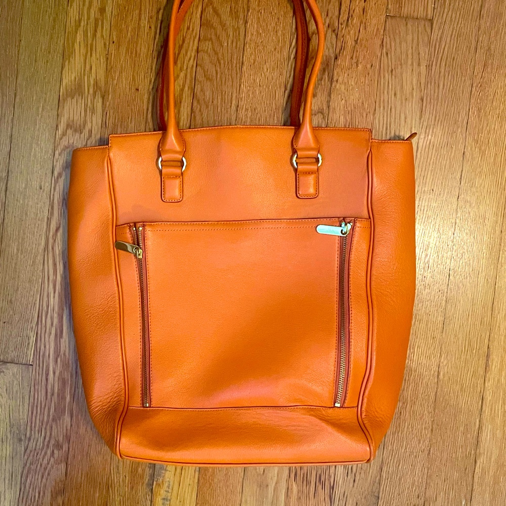 Banana Republic Dianne Leather Tote in Orange